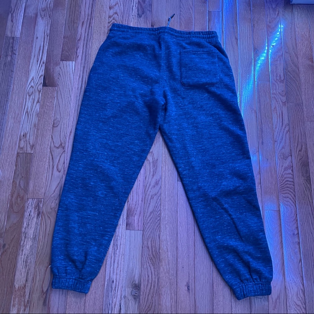 Weatherproof joggers - Picture 4 of 4